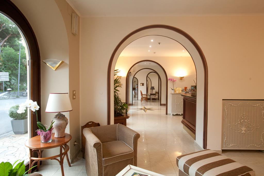 Hotel Giulio Cesare Rapallo Eksteriør bilde